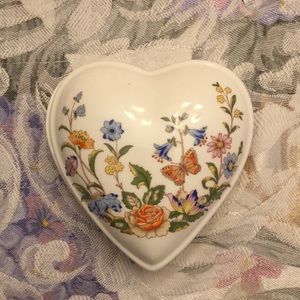 Aynsley Cottage Garden Heart Trinket Box